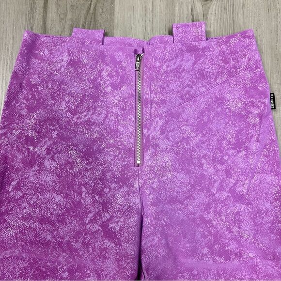 Zemeta for Dolls Kill pink faux leather embossed bootcut pant. Size L. - Picture 9 of 17
